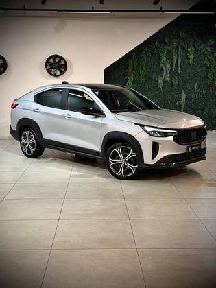 FIAT FASTBACK 1.0 TURBO 200 HYBRID IMPETUS CVT